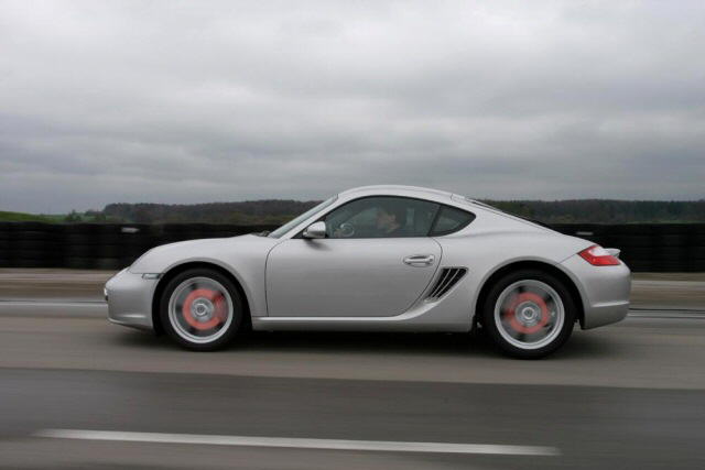 Porsche Caymann 4